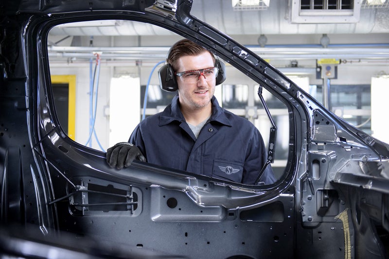 HOWARD LEIGHT VS130 VeriShield Black Over-The-Head Earmuff, NRR 30 (1035108-VS) - Image 2